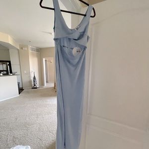 Tags still on. Princess Polly midi dress!